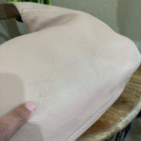 MICHAEL KORS LEATHER HOBO - Picture 9 of 16